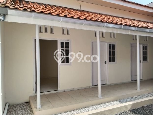 BEST DEAL! Rumah di Kartosuro, 5 KM, Akses Mudah Pusat Kota, LT 272m² LB 190m² BEST DEAL! Rumah di Kartosuro, 5 KM, Akses Mudah Pusat Kota, LT 272m² LB 190m²