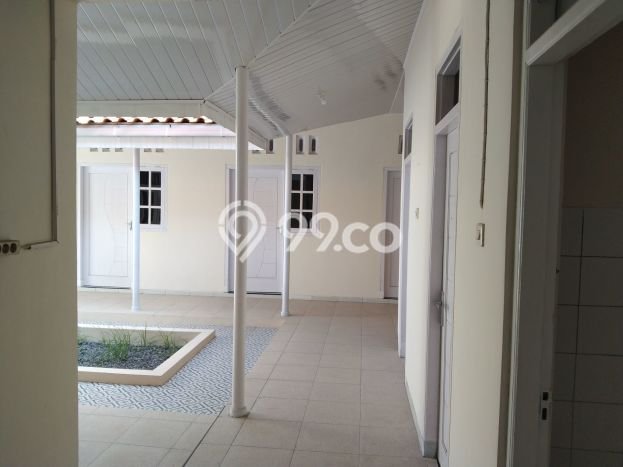 BEST DEAL! Rumah di Kartosuro, 5 KM, Akses Mudah Pusat Kota, LT 272m² LB 190m² BEST DEAL! Rumah di Kartosuro, 5 KM, Akses Mudah Pusat Kota, LT 272m² LB 190m²