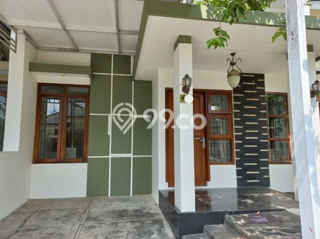 Rumah 3 KT 2 KM di Lokasi Strategis Gentan, Sukoharjo Rumah 3 KT 2 KM di Lokasi Strategis Gentan, Sukoharjo