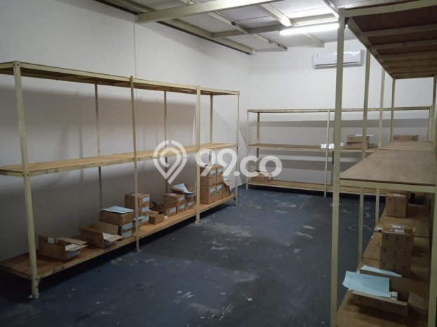 Kantor Dijual di Laweyan Solo dengan LB 4192m2 Kantor Dijual di Laweyan Solo dengan LB 4192m2