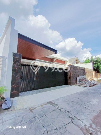Dijual Rumah Mewah Exclusive di Colomadu, Karanganyar Dijual Rumah Mewah Exclusive di Colomadu, Karanganyar