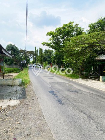 Kavling Tanah di Karanganyar Dijual Luas 1000m2 Legalitas SHM Kavling Tanah di Karanganyar Dijual Luas 1000m2 Legalitas SHM