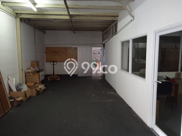 Kantor Dijual di Laweyan Solo dengan LB 4192m2 Kantor Dijual di Laweyan Solo dengan LB 4192m2