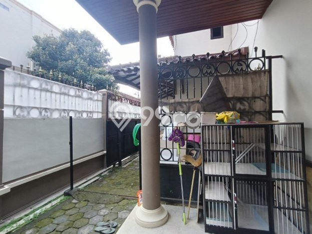 Hot Offer Hunian Mewah Ideal dan Luas di Laweyan, Surakarta Hot Offer Hunian Mewah Ideal dan Luas di Laweyan, Surakarta