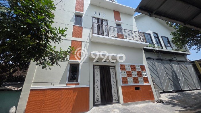 Untuk Dijual Kost di Jebres, Solo, 12 KT, 12 KM, Luas 210m2 Untuk Dijual Kost di Jebres, Solo, 12 KT, 12 KM, Luas 210m2