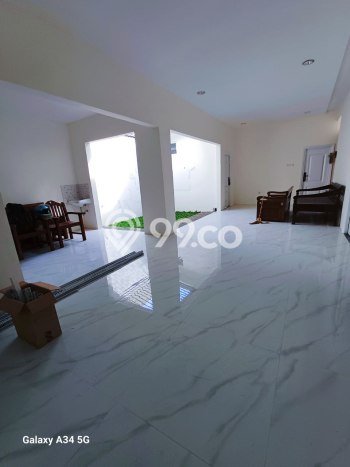Rumah Eksklusif Dijual LT 331m2 di Banjarsari, Solo Rumah Eksklusif Dijual LT 331m2 di Banjarsari, Solo