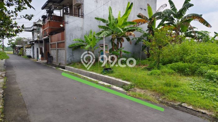 Lahan untuk Dijual di Colomadu Karanganyar Luas 102m2 Lahan untuk Dijual di Colomadu Karanganyar Luas 102m2