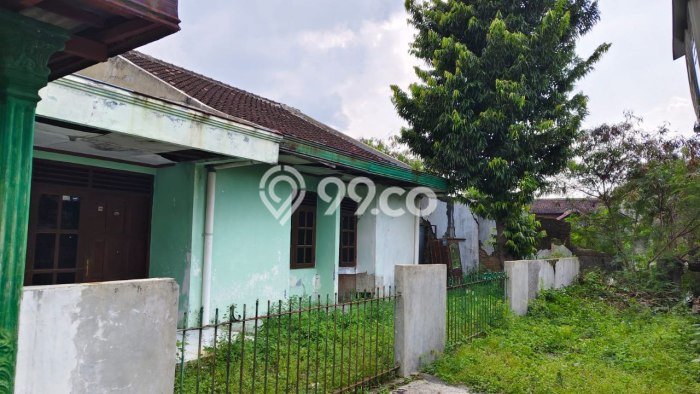 Dijual Cepat Rumah Bagus Siap Huni LB 200m2 di Nusukan, Solo Dijual Cepat Rumah Bagus Siap Huni LB 200m2 di Nusukan, Solo