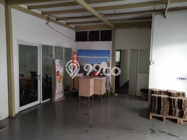 Kantor Dijual di Laweyan Solo dengan LB 4192m2 Kantor Dijual di Laweyan Solo dengan LB 4192m2