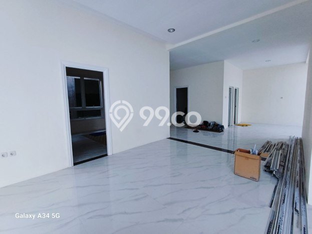 Rumah Eksklusif Dijual LT 331m2 di Banjarsari, Solo Rumah Eksklusif Dijual LT 331m2 di Banjarsari, Solo