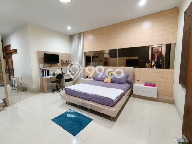 For Sale Rumah Elit Exclusive di Colomadu, Karanganyar For Sale Rumah Elit Exclusive di Colomadu, Karanganyar