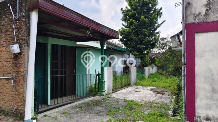 Dijual Cepat Rumah Bagus Siap Huni LB 200m2 di Nusukan, Solo Dijual Cepat Rumah Bagus Siap Huni LB 200m2 di Nusukan, Solo