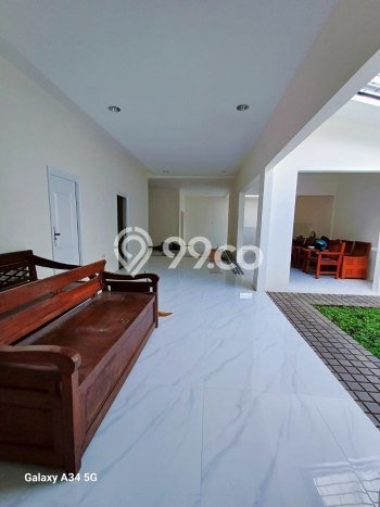 Rumah Eksklusif Dijual LT 331m2 di Banjarsari, Solo Rumah Eksklusif Dijual LT 331m2 di Banjarsari, Solo