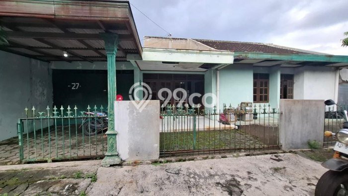Dijual Cepat Rumah Bagus Siap Huni LB 200m2 di Nusukan, Solo Dijual Cepat Rumah Bagus Siap Huni LB 200m2 di Nusukan, Solo