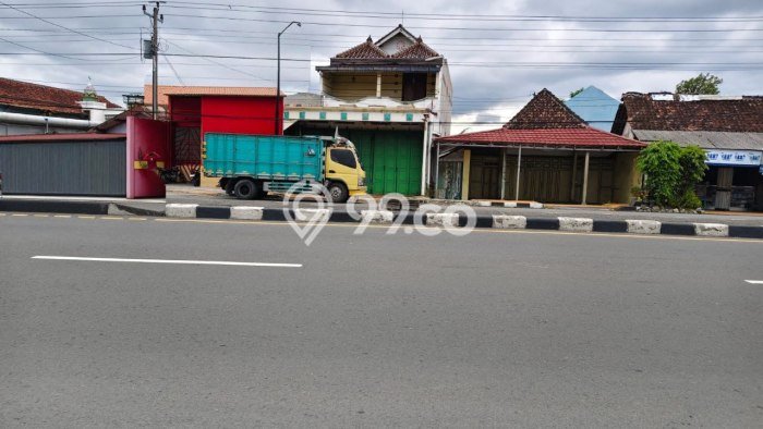 Rumah LT 695m2m² Dekat dengan Fasilitas Umum, Klaten - Harga Menarik Rumah LT 695m2m² Dekat dengan Fasilitas Umum, Klaten - Harga Menarik