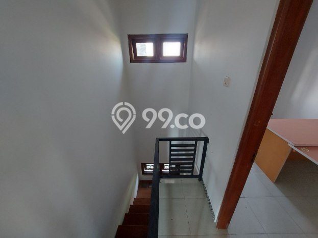Dijual Cepat Rumah Bagus Siap Huni LB 150m2 di Banjarsari, Surakarta Dijual Cepat Rumah Bagus Siap Huni LB 150m2 di Banjarsari, Surakarta