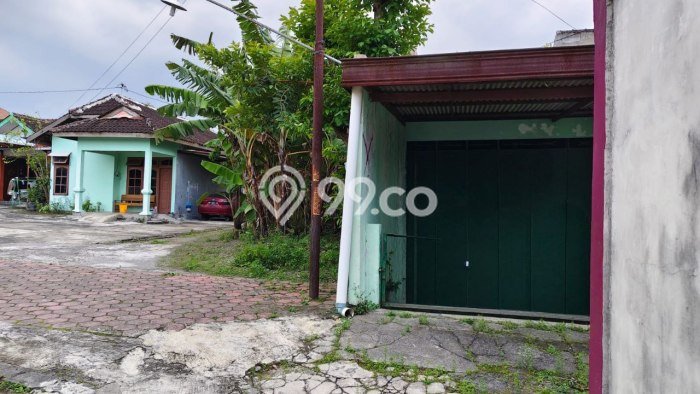 Dijual Cepat Rumah Bagus Siap Huni LB 200m2 di Nusukan, Solo Dijual Cepat Rumah Bagus Siap Huni LB 200m2 di Nusukan, Solo