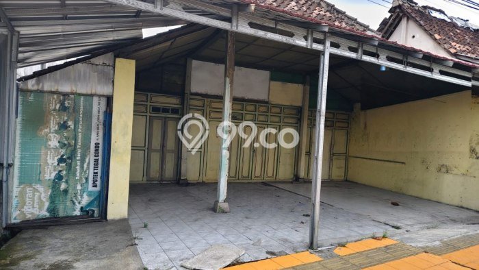 Rumah LT 695m2m² Dekat dengan Fasilitas Umum, Klaten - Harga Menarik Rumah LT 695m2m² Dekat dengan Fasilitas Umum, Klaten - Harga Menarik