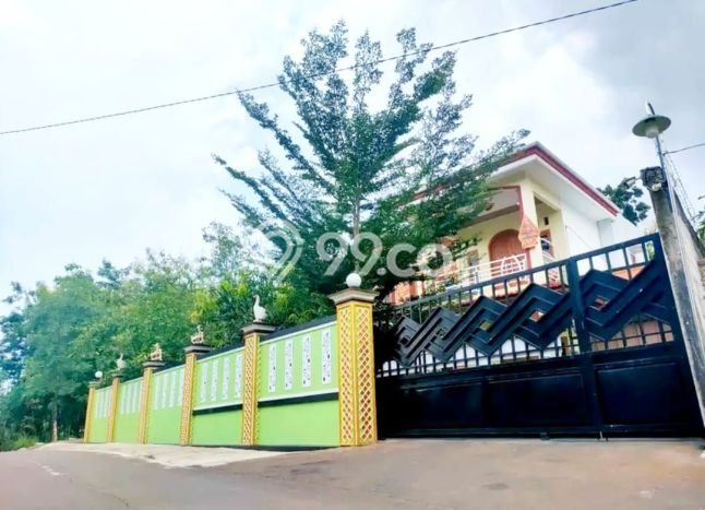 Tersedia Vila di Nguter, Luas 450m2m², Posisi Strategis Tersedia Vila di Nguter, Luas 450m2m², Posisi Strategis
