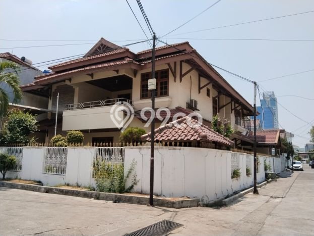 For Sale Rumah Mewah Exclusive di Pulo Gadung, Jakarta Timur For Sale Rumah Mewah Exclusive di Pulo Gadung, Jakarta Timur