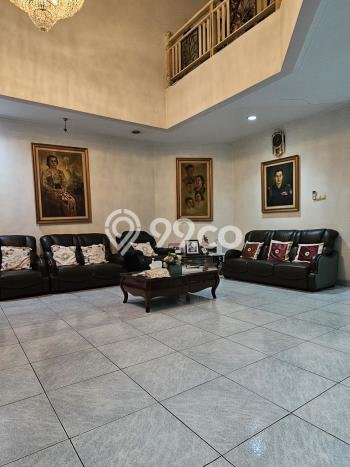 Hunian Mewah LB 600m2 Siap Huni Desain Elegan di Blok M, Jakarta Selatan Hunian Mewah LB 600m2 Siap Huni Desain Elegan di Blok M, Jakarta Selatan