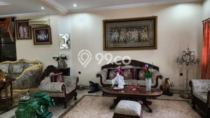 Ready to Use! Luxury House LT 598m2 Desain Elegan di Rawamangun Ready to Use! Luxury House LT 598m2 Desain Elegan di Rawamangun