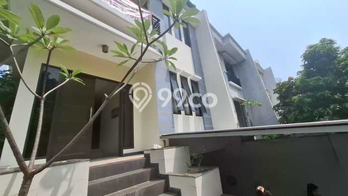 Hunian Mewah LB 250m2 Siap Pakai Desain Elegan di Sunter, Jakarta Utara Hunian Mewah LB 250m2 Siap Pakai Desain Elegan di Sunter, Jakarta Utara