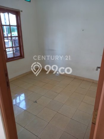 For Sale Rumah 4 Kamar Lokasi Ideal Nyaman dan Strategis di Tanah Abang For Sale Rumah 4 Kamar Lokasi Ideal Nyaman dan Strategis di Tanah Abang