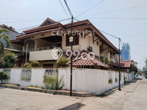 Dijual Rumah Premium dengan Fasilitas Sekitar Lengkap di Kelapa Gading, Jakarta Utara Dijual Rumah Premium dengan Fasilitas Sekitar Lengkap di Kelapa Gading, Jakarta Utara
