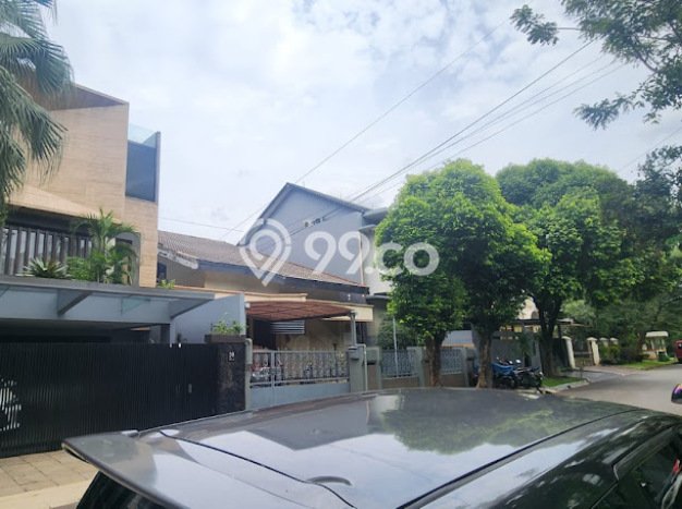 Rumah Elit Modern Tanpa Renovasi di Pondok Indah Jakarta Selatan Rumah Elit Modern Tanpa Renovasi di Pondok Indah Jakarta Selatan