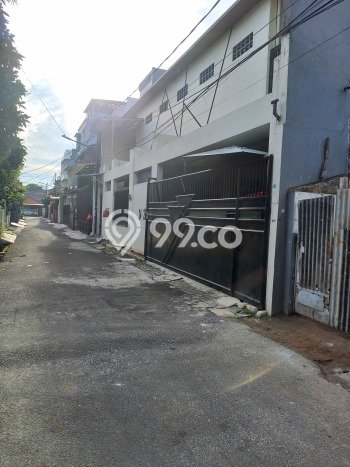 For Sale! Premium House LT 240m2 Desain Elegan di Duri Kepa For Sale! Premium House LT 240m2 Desain Elegan di Duri Kepa