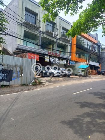Ruko For Sale di Kawasan Kebayoran Baru, Jakarta Selatan Harga Kompetitif Ruko For Sale di Kawasan Kebayoran Baru, Jakarta Selatan Harga Kompetitif