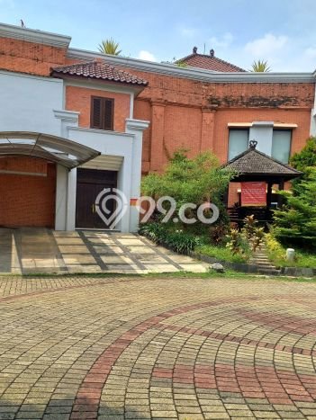 Rumah Mewah Dijual LT 730m2 di Ciputat Timur, Tangerang Selatan Rumah Mewah Dijual LT 730m2 di Ciputat Timur, Tangerang Selatan