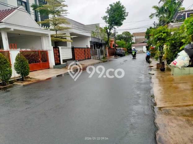 Rumah Modern Cantik 3 KT Bisa Langsung Pindah di Ciputat Rumah Modern Cantik 3 KT Bisa Langsung Pindah di Ciputat