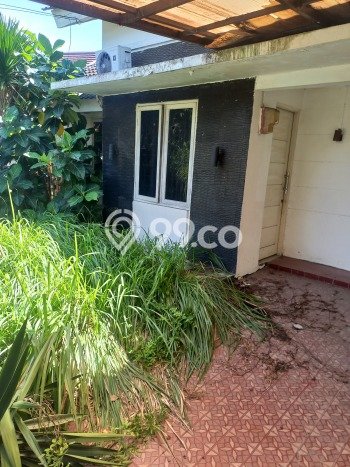 Rumah Luas Asri 3 KT Siap Pakai di BSD Nusaloka Tangerang Rumah Luas Asri 3 KT Siap Pakai di BSD Nusaloka Tangerang