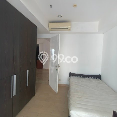 FOR SALE Hunian Apartemen Luxury di Kemayoran dengan 3 Kamar Tidur & Luas 196m2 FOR SALE Hunian Apartemen Luxury di Kemayoran dengan 3 Kamar Tidur & Luas 196m2