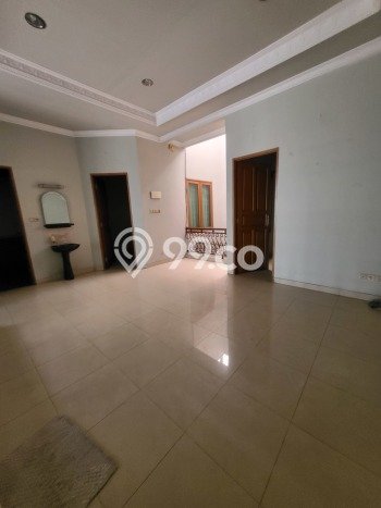 For Sale! Luxury House LT 144m2 Desain Modern di Permata Buana For Sale! Luxury House LT 144m2 Desain Modern di Permata Buana
