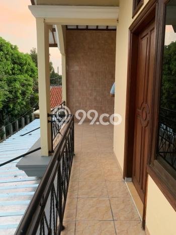 Rumah Berkualitas Jagakarsa, Jakarta Selatan, LT 196m2m² LB 280m2m² Rumah Berkualitas Jagakarsa, Jakarta Selatan, LT 196m2m² LB 280m2m²