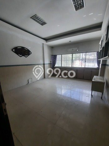Ruko Dijual di Prime Area Jakarta Pusat Luas 310m2 Ruko Dijual di Prime Area Jakarta Pusat Luas 310m2