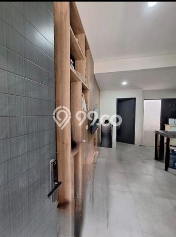 Rumah Modern Cantik 3 KT Bisa Langsung Pindah di BSD Rumah Modern Cantik 3 KT Bisa Langsung Pindah di BSD
