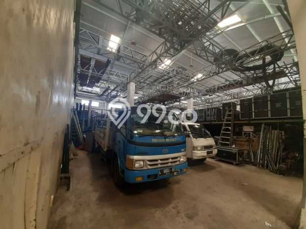 Gudang Dijual di Prime Area Surabaya Luas 1070m2 Gudang Dijual di Prime Area Surabaya Luas 1070m2