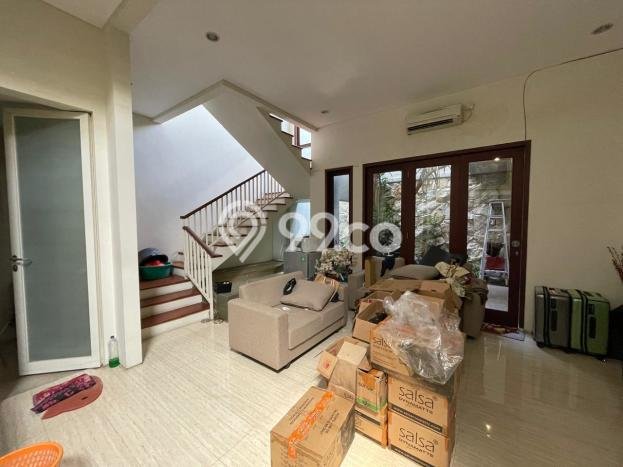 For Sale! Luxury House LT 210m2 Desain Elegan di Citraland For Sale! Luxury House LT 210m2 Desain Elegan di Citraland