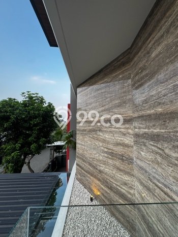 Hunian Mewah LB 335m2 Siap Huni Desain Elegan di Citraland, Surabaya Hunian Mewah LB 335m2 Siap Huni Desain Elegan di Citraland, Surabaya