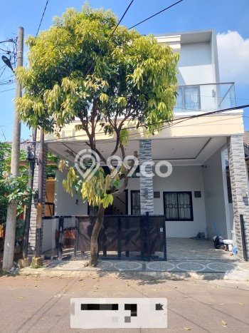 For Sale Rumah 6 Kamar Lokasi Ideal Bagus dan Strategis di Serpong For Sale Rumah 6 Kamar Lokasi Ideal Bagus dan Strategis di Serpong