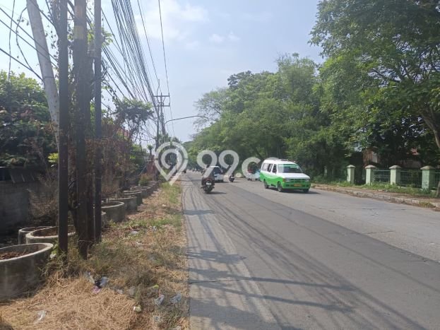 Area Ramai! Pabrik Dijual di Tangerang untuk Bisnis Luas Bangunan 8e+07m2 Area Ramai! Pabrik Dijual di Tangerang untuk Bisnis Luas Bangunan 8e+07m2