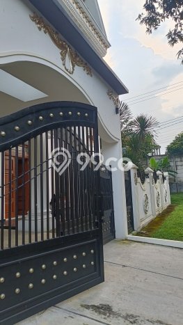 Siap Huni Rumah Mewah 7 Kamar di Serpong Dekat ke Mana Pun Siap Huni Rumah Mewah 7 Kamar di Serpong Dekat ke Mana Pun