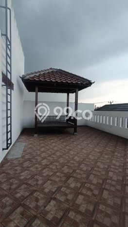 Siap Huni Rumah Mewah 7 Kamar di Serpong Dekat ke Mana Pun Siap Huni Rumah Mewah 7 Kamar di Serpong Dekat ke Mana Pun