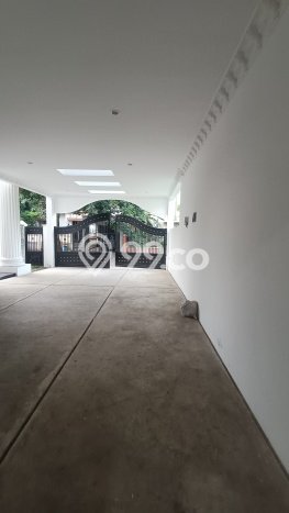 Siap Huni Rumah Mewah 7 Kamar di Serpong Dekat ke Mana Pun Siap Huni Rumah Mewah 7 Kamar di Serpong Dekat ke Mana Pun