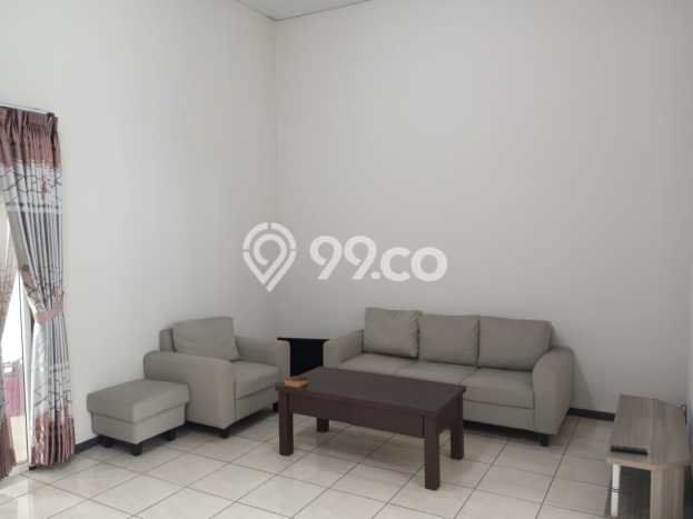 Disewakan! Rumah 3 Kamar Tidur &
1 Kamar Mandi di Kota Baru Parahyangan, Bandung Disewakan! Rumah 3 Kamar Tidur &
1 Kamar Mandi di Kota Baru Parahyangan, Bandung