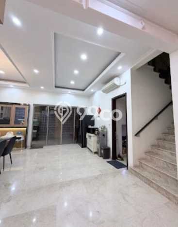 Rumah Mewah LB 300m2 Siap Pakai Desain Elegan di Pantai Indah Kapuk, Jakarta Utara Rumah Mewah LB 300m2 Siap Pakai Desain Elegan di Pantai Indah Kapuk, Jakarta Utara